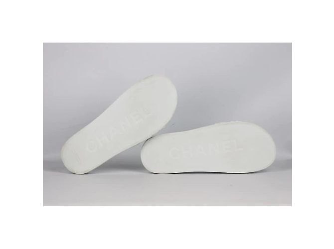 CHANEL  Mules & clogs EU 38 rubber White - view 5