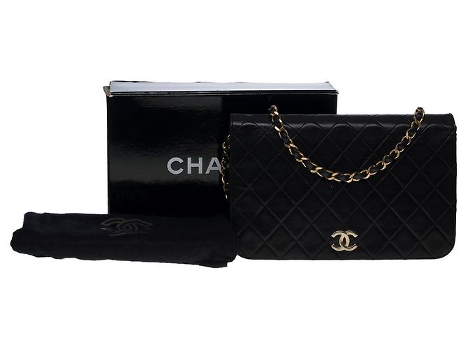 Timeless CHANEL Umhängetasche mit voller Klappe aus schwarzem Leder - 100596 - Ansicht 10