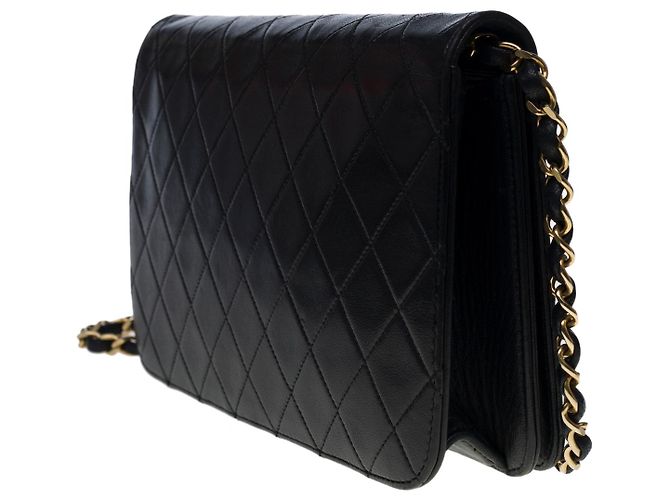 Timeless CHANEL Umhängetasche mit voller Klappe aus schwarzem Leder - 100596 - Ansicht 4