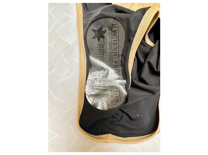 Chanel T.40 Hellgoldener Badeanzug - Ansicht 10