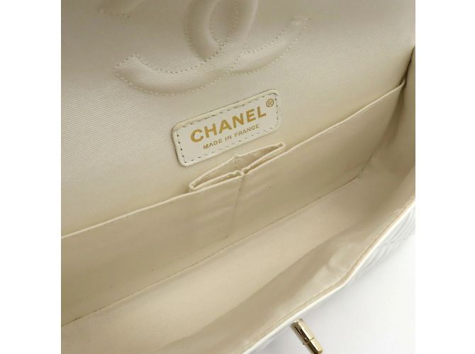 Timeless Chanel Classic Flap Shopper Bag White - view 5
