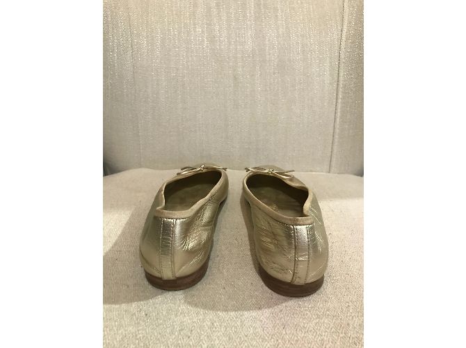 Timeless CHANEL Bailarinas T.UE 37 cuero Dorado - vista 6