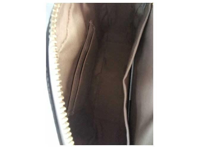 Borsa a tracolla Coach in pelle bianca ecru Beige Cachi Bianco sporco Marrone chiaro - vista 13