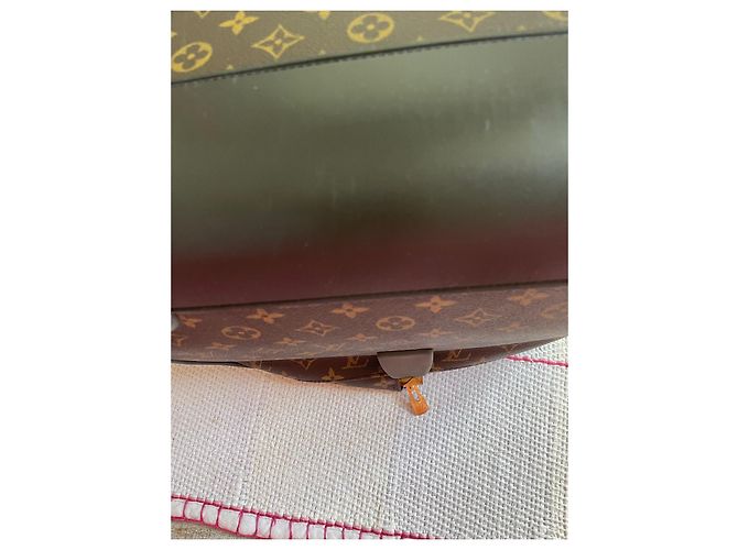 Borsa da viaggio Louis Vuitton Horizon 55 Marrone in Tela - vista 14
