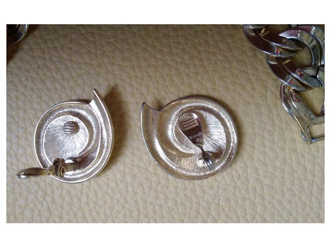 Autre Marque Set Monet Bracciale e Orecchini in Metallo Placcato Oro D'oro - vista 6