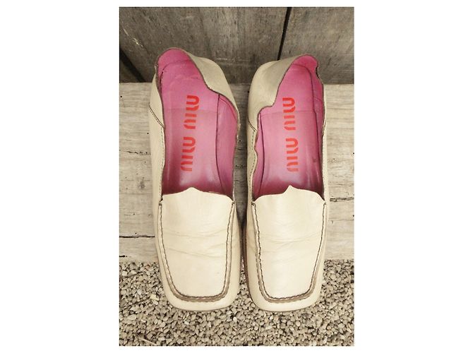 Mocassini Miu Miu 36,5 Bianco sporco - vista 2