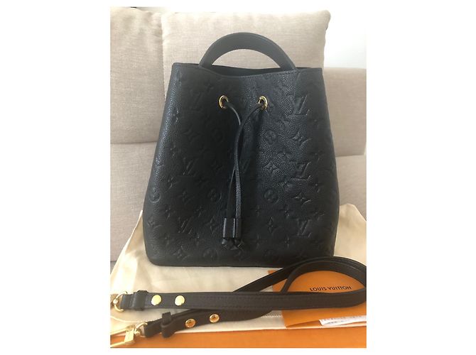 Louis Vuitton NéoNoé Empreinte Borsa in pelle nera Nero - vista 5