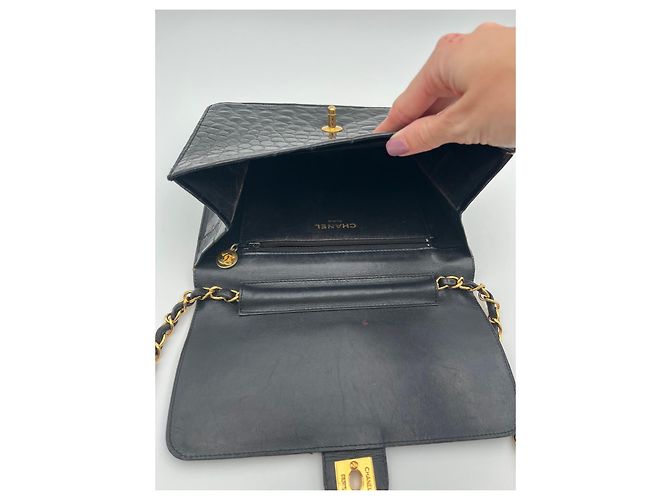 Timeless Classica borsa Chanel in coccodrillo nero - vista 3