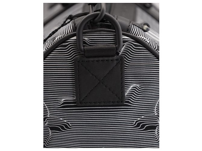 Louis Vuitton Monogram 3D 2054 Reversible Keepall Bandoulière 50 Bag in Multicolor Nylon - view 13