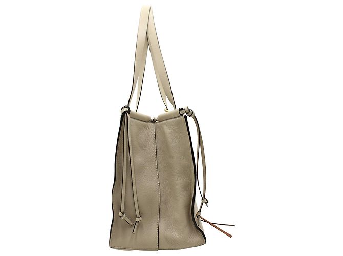 Loewe Cushion Tote Bag in Pelle di vitello Beige Marrone - vista 3