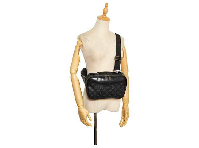 Bumbag Marsupio nero Monogram Eclipse Explorer di Louis Vuitton - vista 9