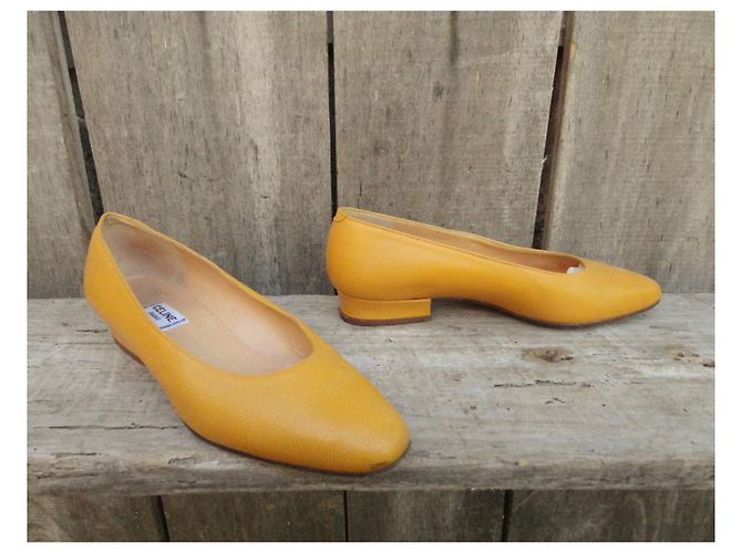 Céline Décolleté vintage p 36 Giallo - vista 3
