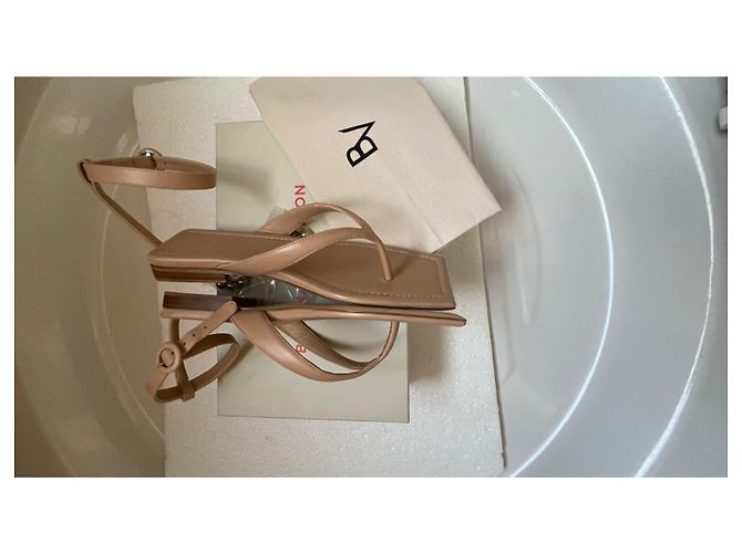 Autre Marque Sandali Bettina Vermillon in pelle beige - vista 3