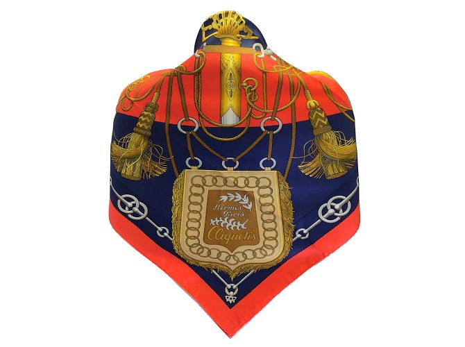Hermès Hermes rosso / Sciarpa di seta quadrata Multi Cliquetis blu navy - vista 3