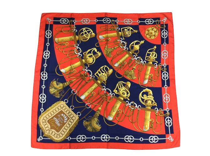 Hermès Hermes rosso / Sciarpa di seta quadrata Multi Cliquetis blu navy - vista 5