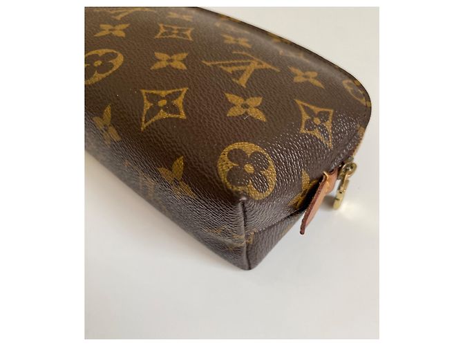 Louis Vuitton Purses, wallets, cases Brown - view 7