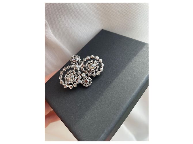 Autre Marque Broche de diamantes lapidação rosa em ouro branco e prata - vista 6