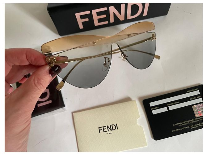 Fendi Calligraphy gafas de sol ojo de gato FF0400S Multicolor - vista 8