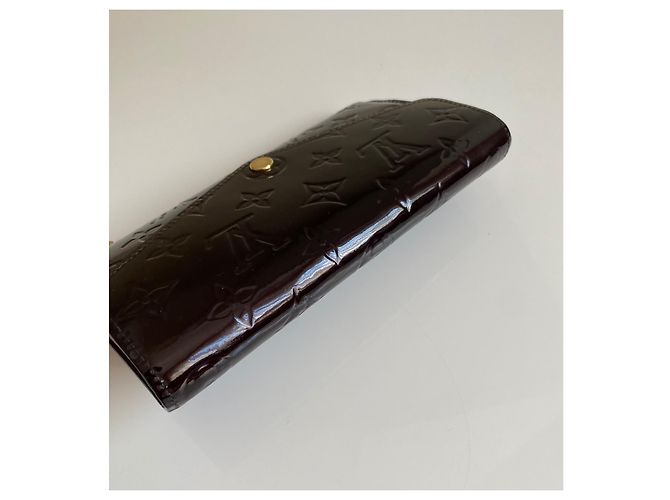 Portafoglio Louis Vuitton Sarah Monogram Vernis Amarante - vista 4