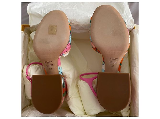 Sandali Fendi in cotone rosa - vista 7