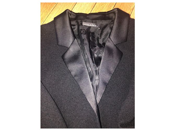Chanel Black Wool Jacket - view 2