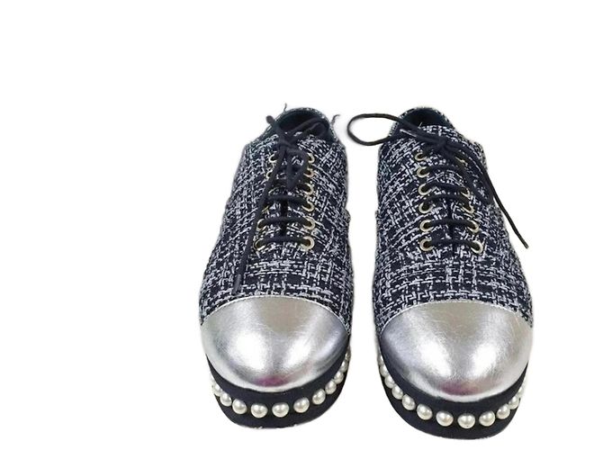 Chanel Black Silver Tweed Pearl Lace Up Oxford Grigio - vista 2