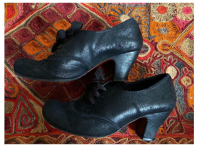 Zapatos de tacón Chie Mihara de piel negro y azul 39 - vista 4