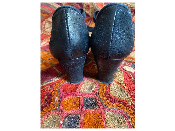 Zapatos de tacón Chie Mihara de piel negro y azul 39 - vista 6
