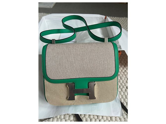 Hermès Constance 24 Pelle Verde Giada e Tela - vista 3
