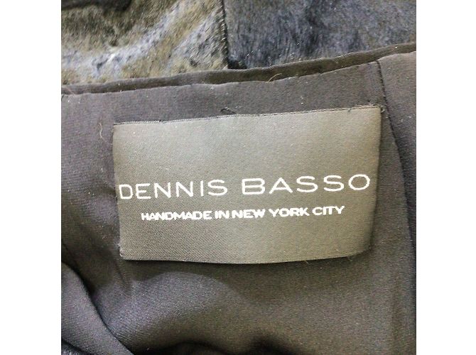 Dennis Basso Casaco preto com bainha de penas de avestruz enfeitadas e cauda larga - vista 4