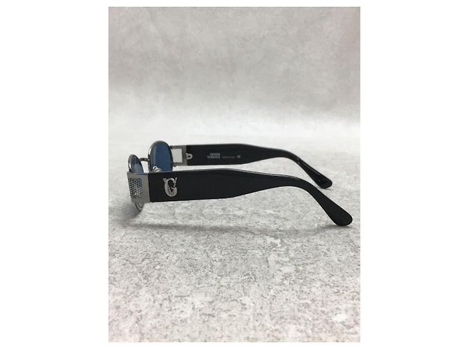 **Gianni Versace Black x Navy Sunglasses - view 3