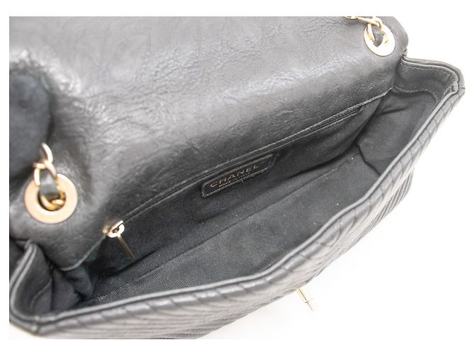 Bolsa de ombro Chanel Chevron com ponto em V e corrente de couro com aba única Preto - vista 10