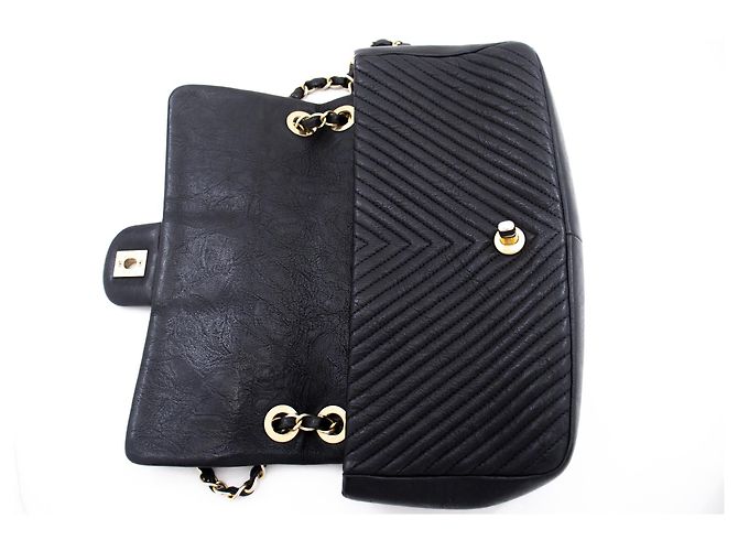 Bolsa de ombro Chanel Chevron com ponto em V e corrente de couro com aba única Preto - vista 11