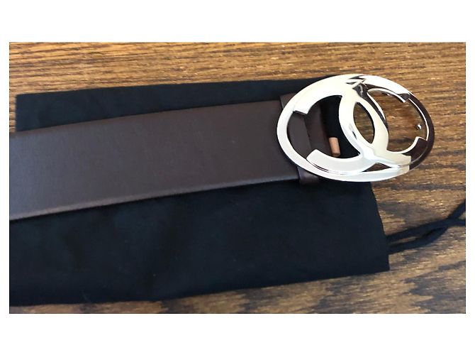 Chanel dunkelbrauner Lammledergürtel mit silberner CC-Schnalle - Ansicht 4