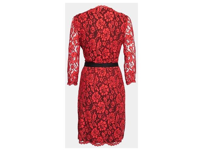 Diane Von Furstenberg DvF Julianna Vestido envelope vermelho e preto com renda - vista 5