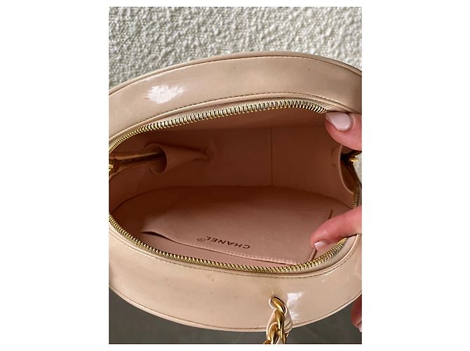 Borsa a mano Chanel Collector 1995 in vernice beige - vista 4