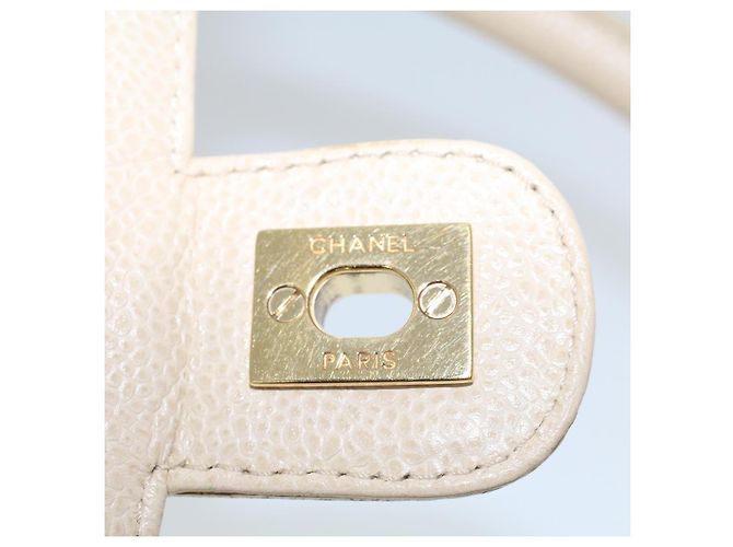 CHANEL Executive-Einkaufstasche mit Drehverschluss und Klappe, Kaviarhaut, Beige, CC Auth 43325 - Ansicht 20