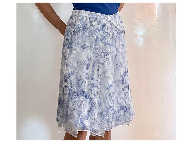 Chanel Falda de gasa de seda con estampado Camelia Blanco Azul - vista 8