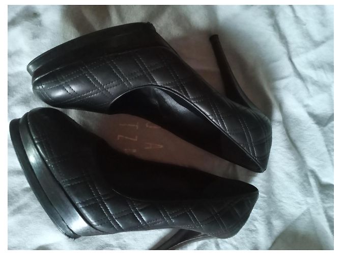 Stuart Weitzman gesteppte Lederpumps schwarz - Ansicht 2
