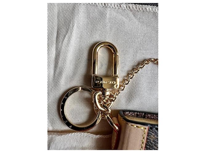Louis Vuitton Portachiavi a libro LV Marrone - vista 11