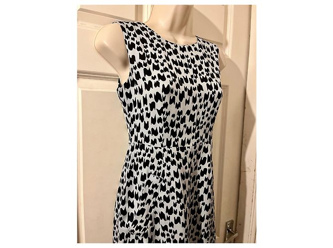 Diane Von Furstenberg DvF CARPREENA Mini Vestido Floral Celeste Dove Bloom. Negro Azul claro - vista 2