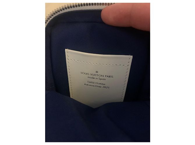 Nuova borsa Louis Vuitton Danubio Blu navy - vista 6