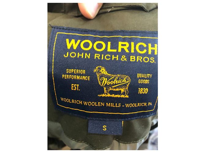 Parka Woolrich Khaki de Poliéster Caqui - vista 3