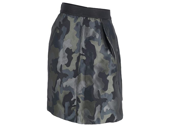 Pinko Camou Plissee-Minirock aus olivgrünem Polyester - Ansicht 2