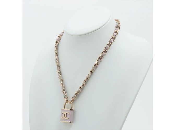 Chanel Coco Chain Halskette Vorhängeschloss Lila Leder Gold Pink - Ansicht 2