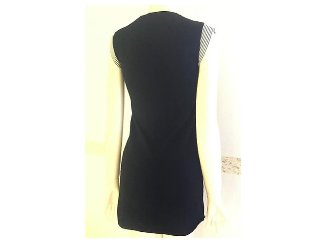 ***Chanel Seidenkaschmirkleid Schwarz Silber Hardware - Ansicht 2