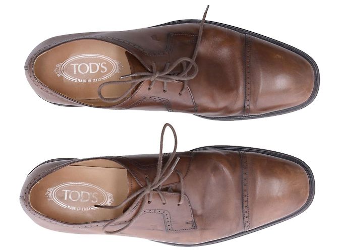 Scarpe derby stringate Tod's in pelle marrone - vista 5