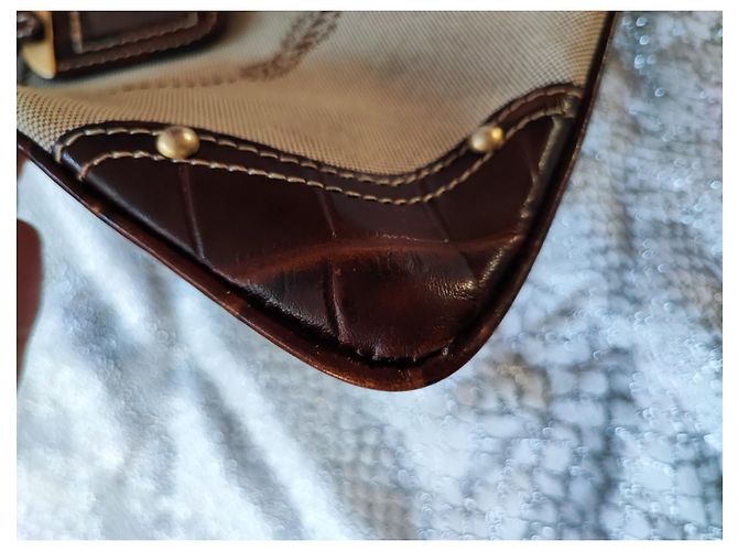 Borsa a tracolla Prada beige in pelliccia e tweed - vista 5