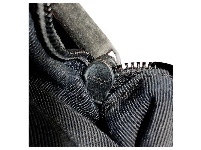 Chanel Black Patent Boy Reverso Shopping Tote Nero - vista 12