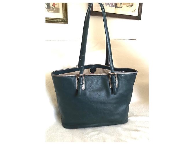 Longchamp Totes - view 3